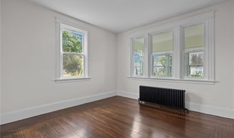 94 Carman St, Cranston, RI 02910