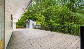 28 Olde Lantern Rd, Bedford, NH 03110