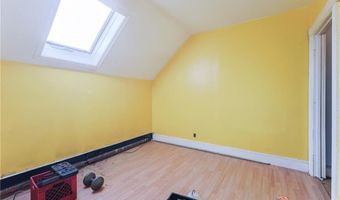 418 River Rd, Lincoln, RI 02865