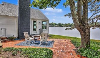 166 New Meadow Rd, Barrington, RI 02806