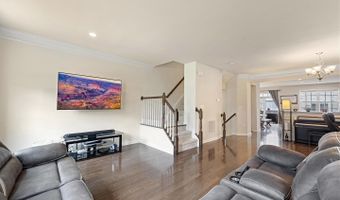 43008 PARIS GAP Sq, Ashburn, VA 20148