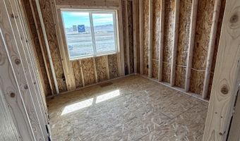 865 Bushnell Ct, Box Elder, SD 57719