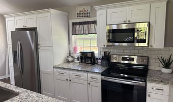 377 Shoal Creek Rd, Arab, AL 35016