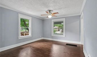 715 Jersey St, Baldwin City, KS 66006