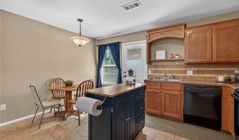 1724 Riley Cir, Alma, AR 72921