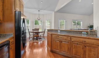 806 E Grant St, Ash Grove, MO 65604