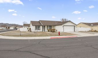 1418 Red Bluff Way, Fernley, NV 89408