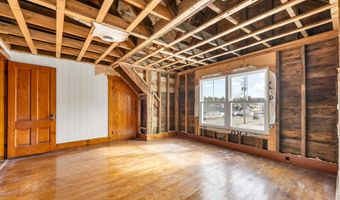 29 Main St, Alton, NH 03809