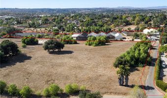 1881 Fuerte St, Fallbrook, CA 92028