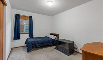 2101 6th Ave NE, Austin, MN 55912