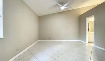 623 RED OAK Cir 121, Altamonte Springs, FL 32701