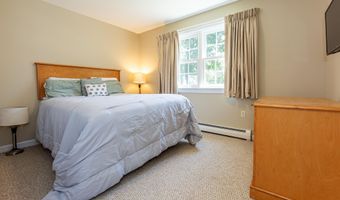 2 Rockwood Ave, Bar Harbor, ME 04609