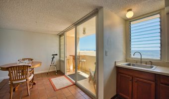 84 PUKIHAE St 205, Hilo, HI 96720