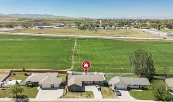 490 Snowflake St, American Falls, ID 83211