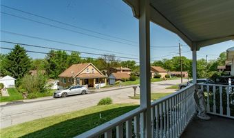 905 Roosevelt Ave, Aliquippa, PA 15001
