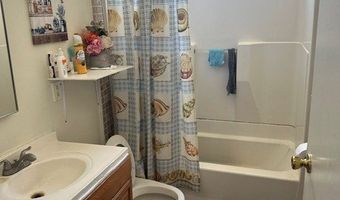 201 W Raymond St, Compton, CA 90220