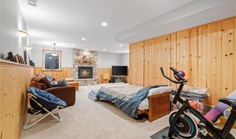 14115 Foxtail Ln, Apple Valley, MN 55124