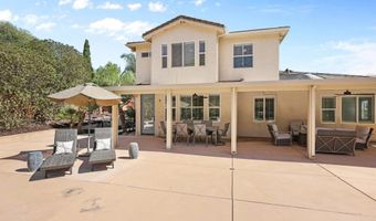 824 Hillcrest Ter, Fallbrook, CA 92028