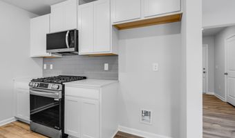 1072 A Dominy Ct, Camden, SC 29020