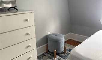4 Hammond St 5, Newport, RI 02840