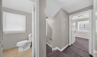378 Hillwood Dr, Akron, OH 44320