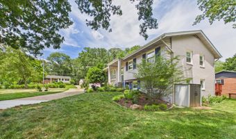 9201 CHERRYTREE Dr, Alexandria, VA 22309