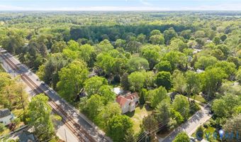 802 S Center St, Ashland, VA 23005