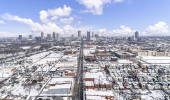 941 W Broad St, Columbus, OH 43222