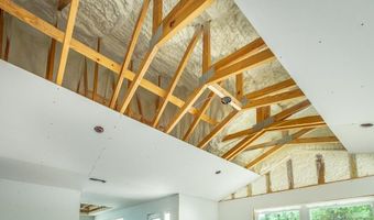 200 13th St, Apalachicola, FL 32320