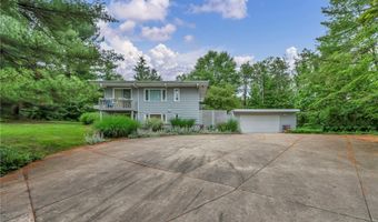 1425 Partridge Ln, Akron, OH 44333