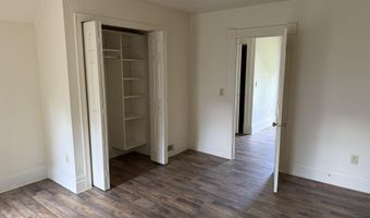 814 N Clinton St, Albion, MI 49224