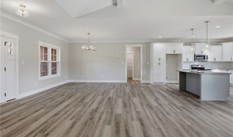 132 Ridge Stone Rd, Autryville, NC 28318