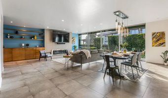 165 Pine Ave, Carlsbad, CA 92008
