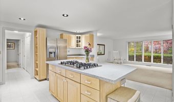 15 Goldie Way, Barnstable, MA 02630