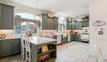 304 8th Ave, Belmar, NJ 07719