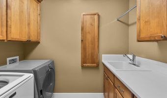 61438 Linton Loop, Bend, OR 97702
