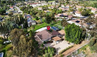 1852 Foxfire Rd, Fallbrook, CA 92028