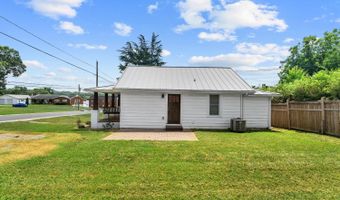 802 Amherst Ave, Altavista, VA 24517