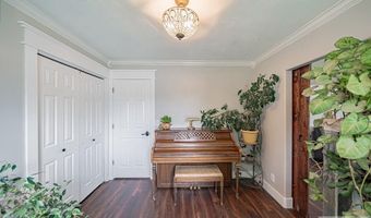470 Tiebreaker Dr, Ammon, ID 83406