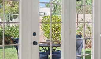 1592 W SHANNON Ct, Chandler, AZ 85224
