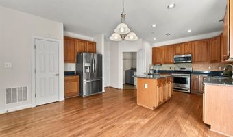 7709 OLD CHAPEL Dr, Bowie, MD 20715