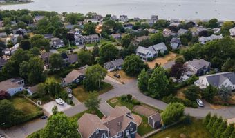 110 Commerce Rd, Barnstable, MA 02630
