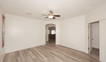 2710 E CHESTER Dr, Chandler, AZ 85286