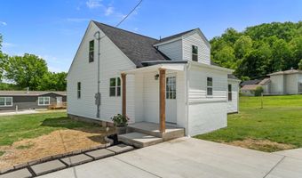 1241-41 R McComas Ave, Barboursville, WV 25504