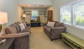 130 Lake Iliff Rd, Andover, NJ 07860