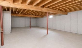 3 Meadow Cir, Barrington, RI 02806
