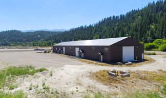 5968 Swede Island Ln, Bonners Ferry, ID 83805