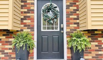 1191 N Lawrence Hollow Dr, Bloomfield, IN 47424