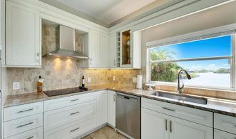 1024 SONATA Ln, Apollo Beach, FL 33572