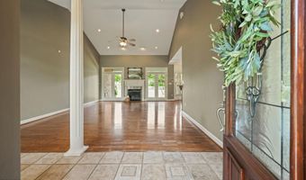 963 Southwick Dr, Alcoa, TN 37701